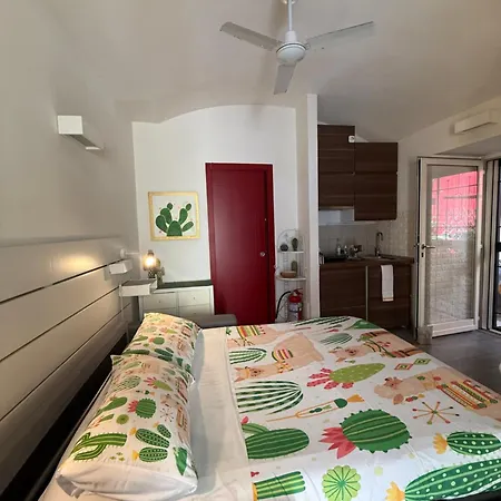 La Casa Di Litz نابولي